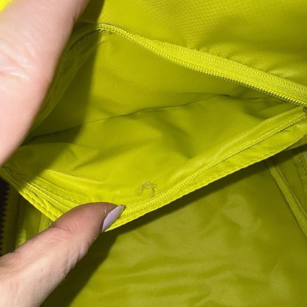 MZ WALLACE Zip Round Organizer Quilted Nylon Pouch Makeup Bag Travel Lime Green